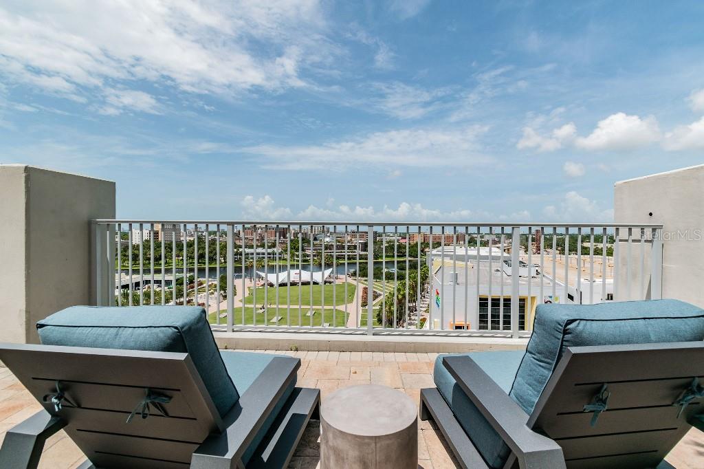 SKYPOINT A CONDO - Residential