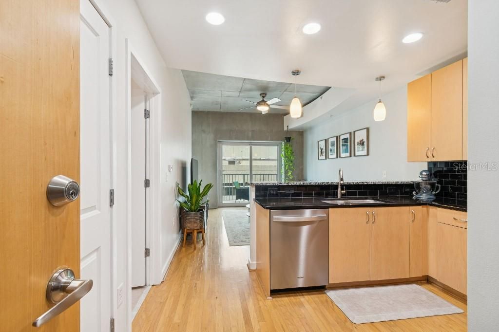 Photo of 777 N Ashley Drive #1116, Tampa, FL 33602 (MLS # TB8466604)