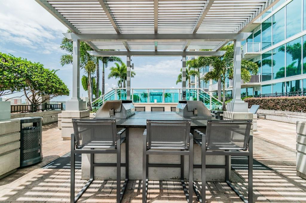 SKYPOINT A CONDO - Residential