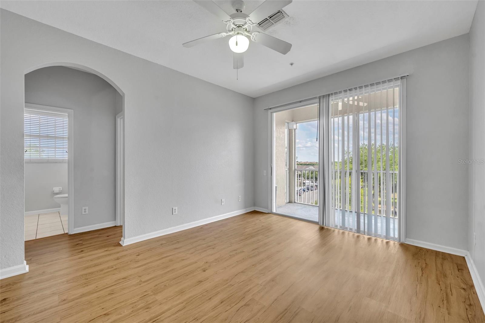 BRANTLEY TERRACE CONDO PH 1 THRU 7 - Residential