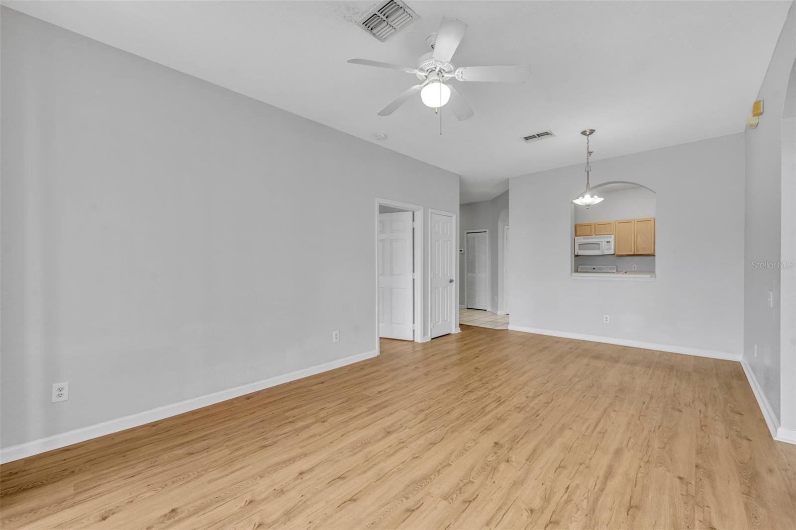 BRANTLEY TERRACE CONDO PH 1 THRU 7 - Residential