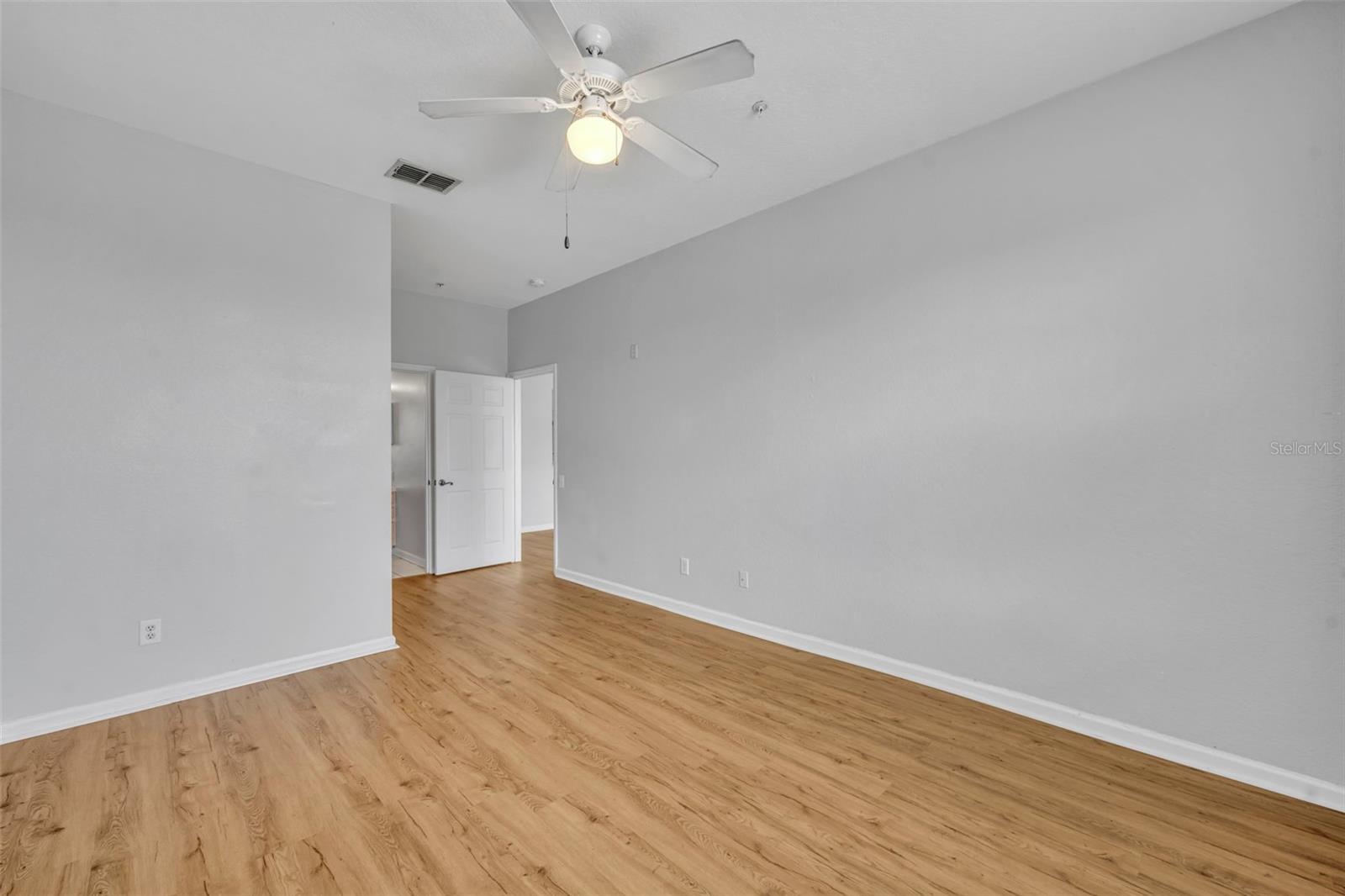 BRANTLEY TERRACE CONDO PH 1 THRU 7 - Residential