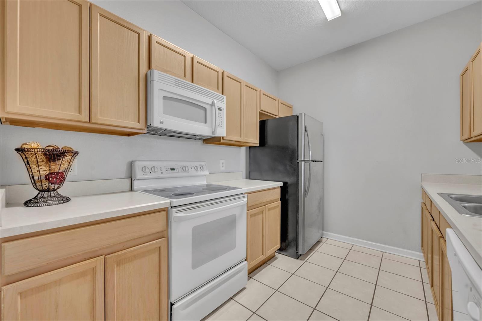 BRANTLEY TERRACE CONDO PH 1 THRU 7 - Residential