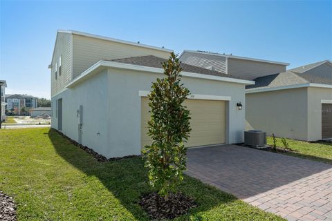 A home in DEBARY