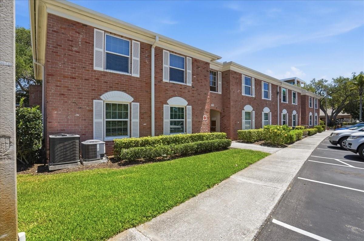 PATRIOT SQUARE APTS - Residential