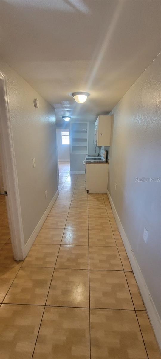 DREW PARK RE OF - Residential Lease