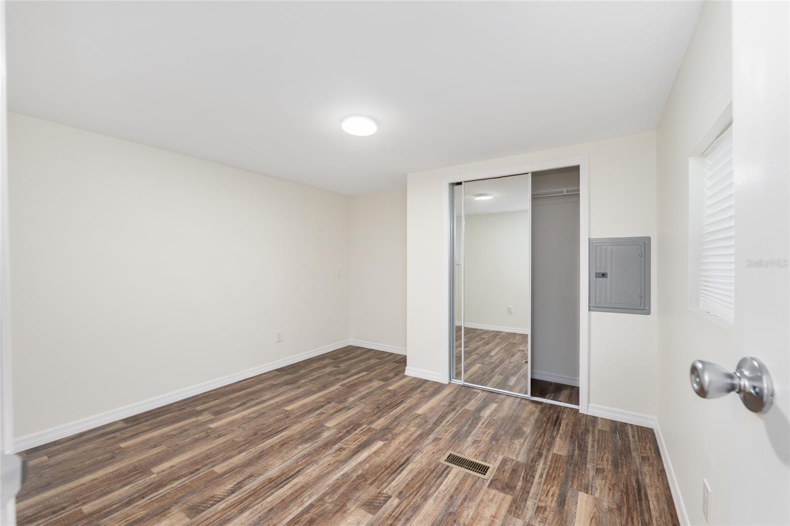 EAST COVE UNIT 01 - Residential