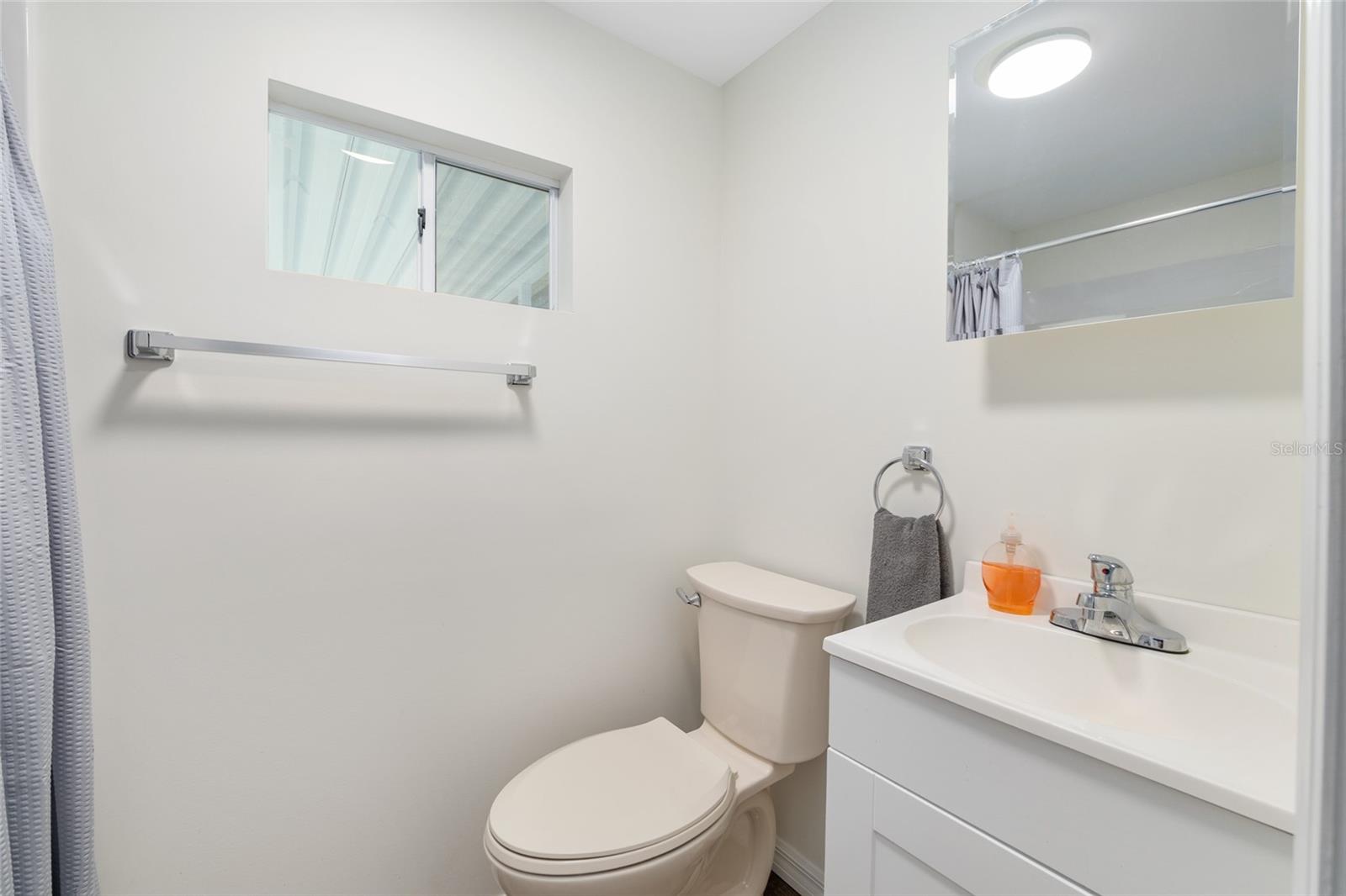 EAST COVE UNIT 01 - Residential