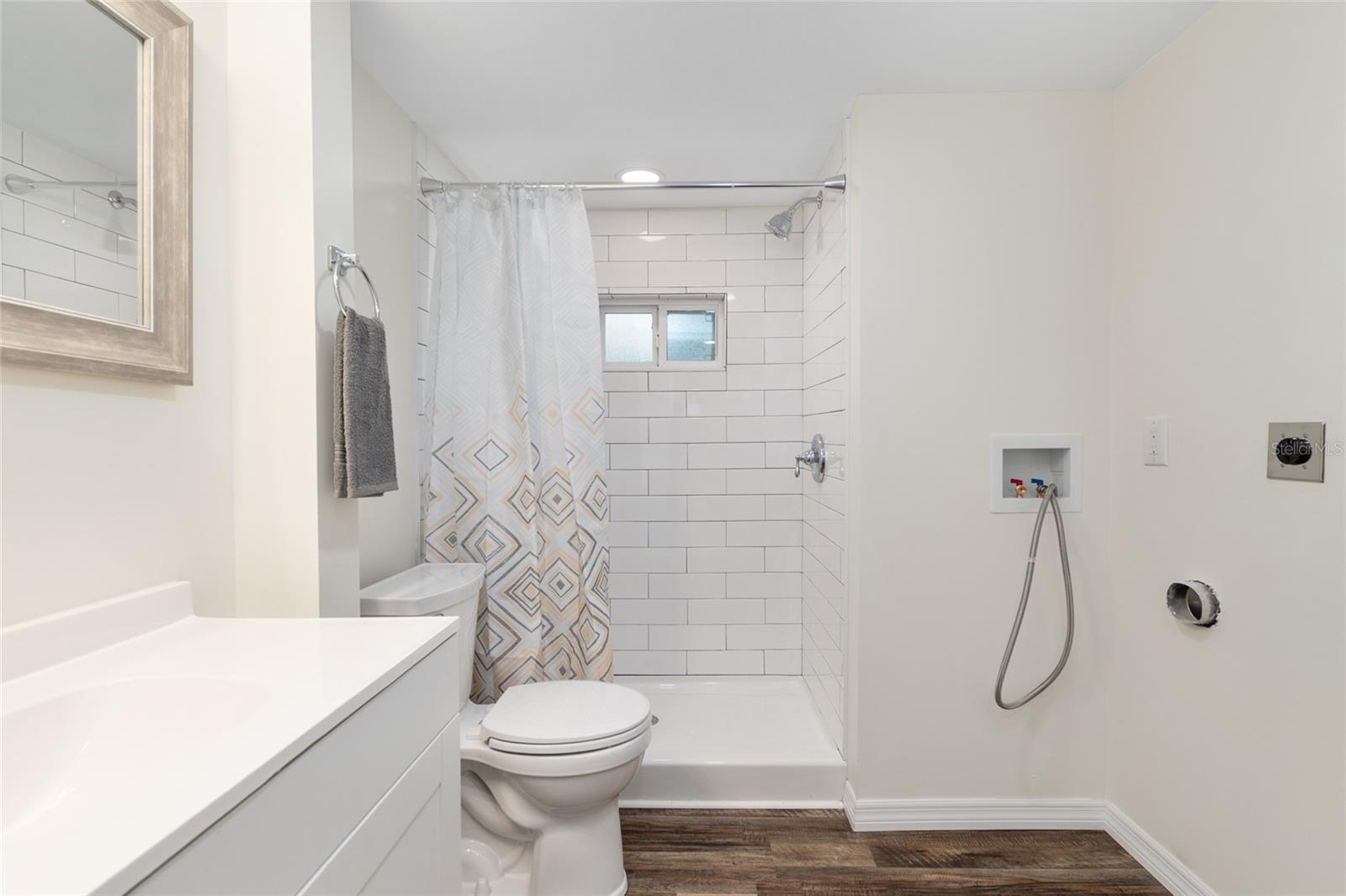 EAST COVE UNIT 01 - Residential