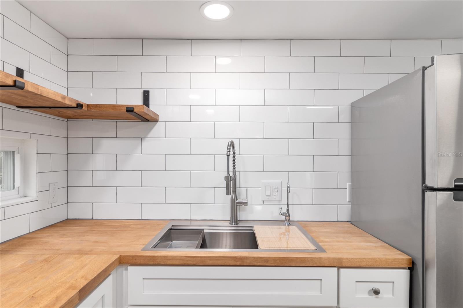 EAST COVE UNIT 01 - Residential