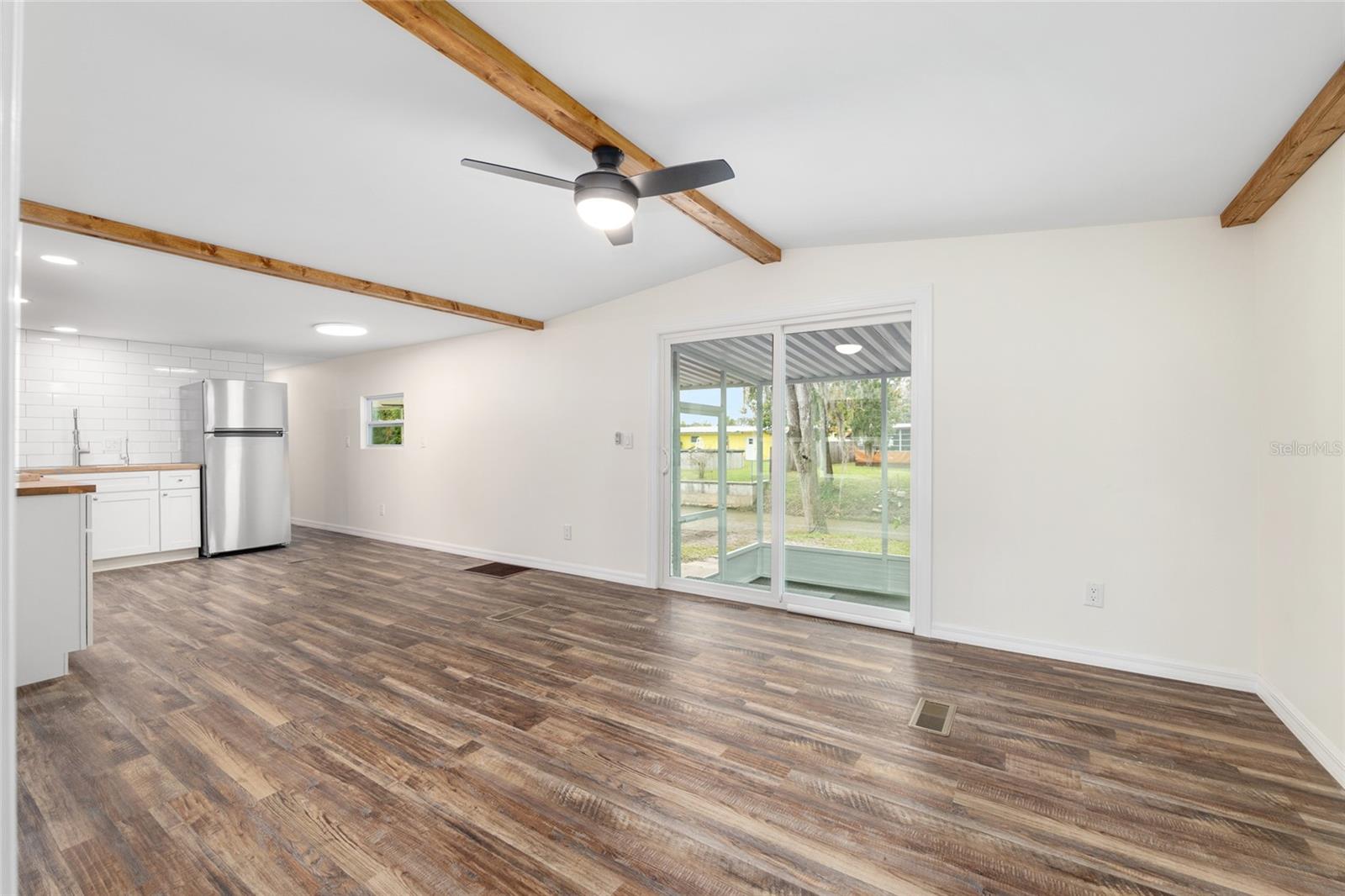 EAST COVE UNIT 01 - Residential