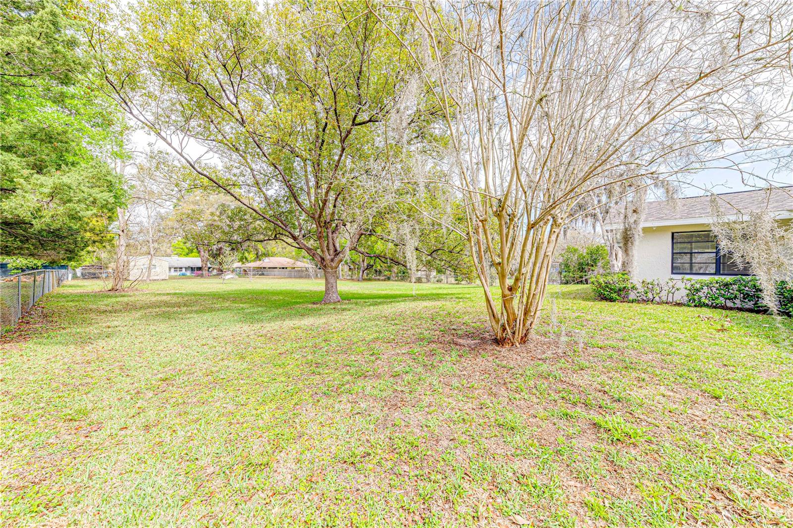 FLYING EAGLE ESTATES - Residential