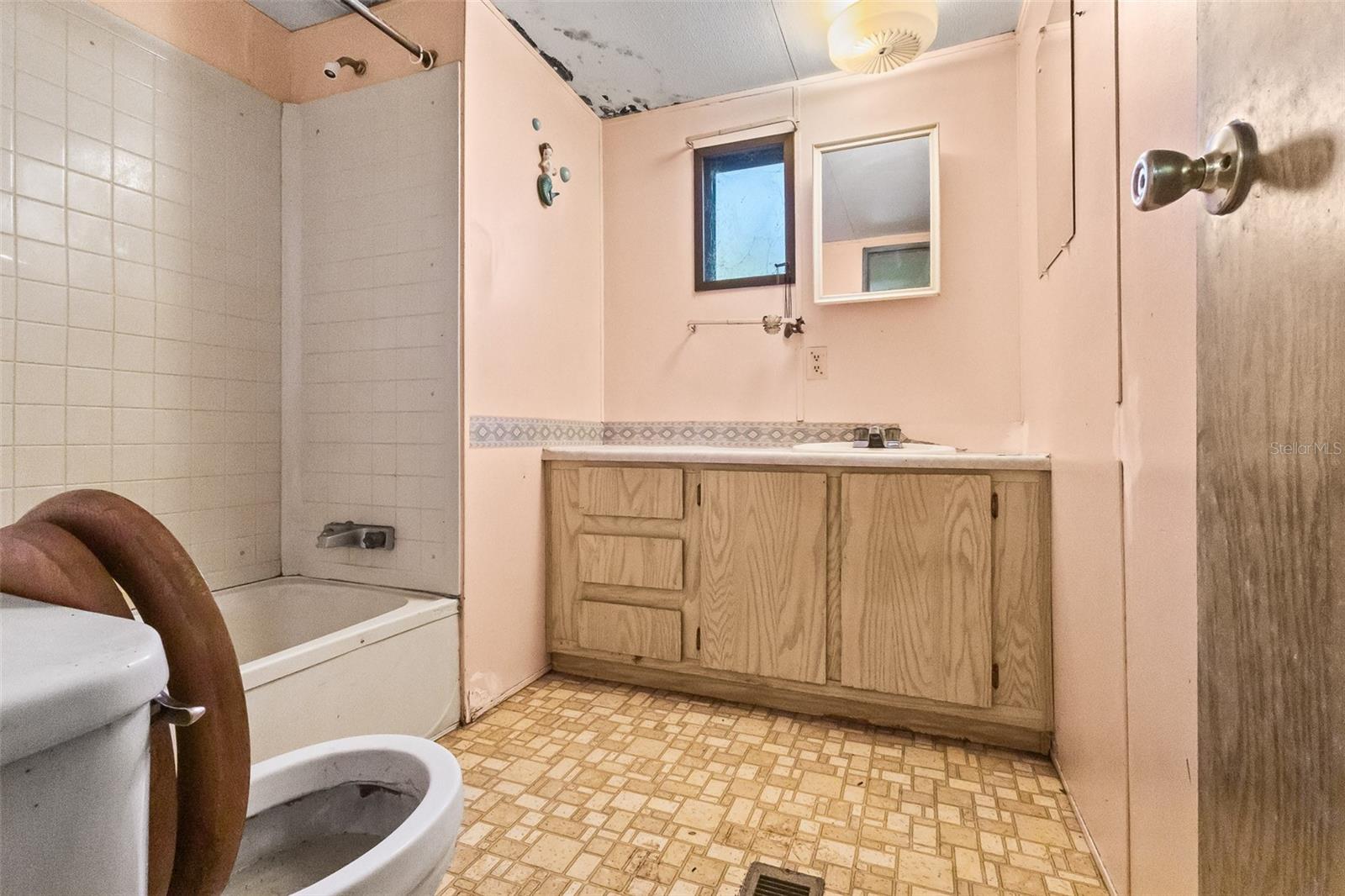 PIONEER PLANTATION 266 - Residential