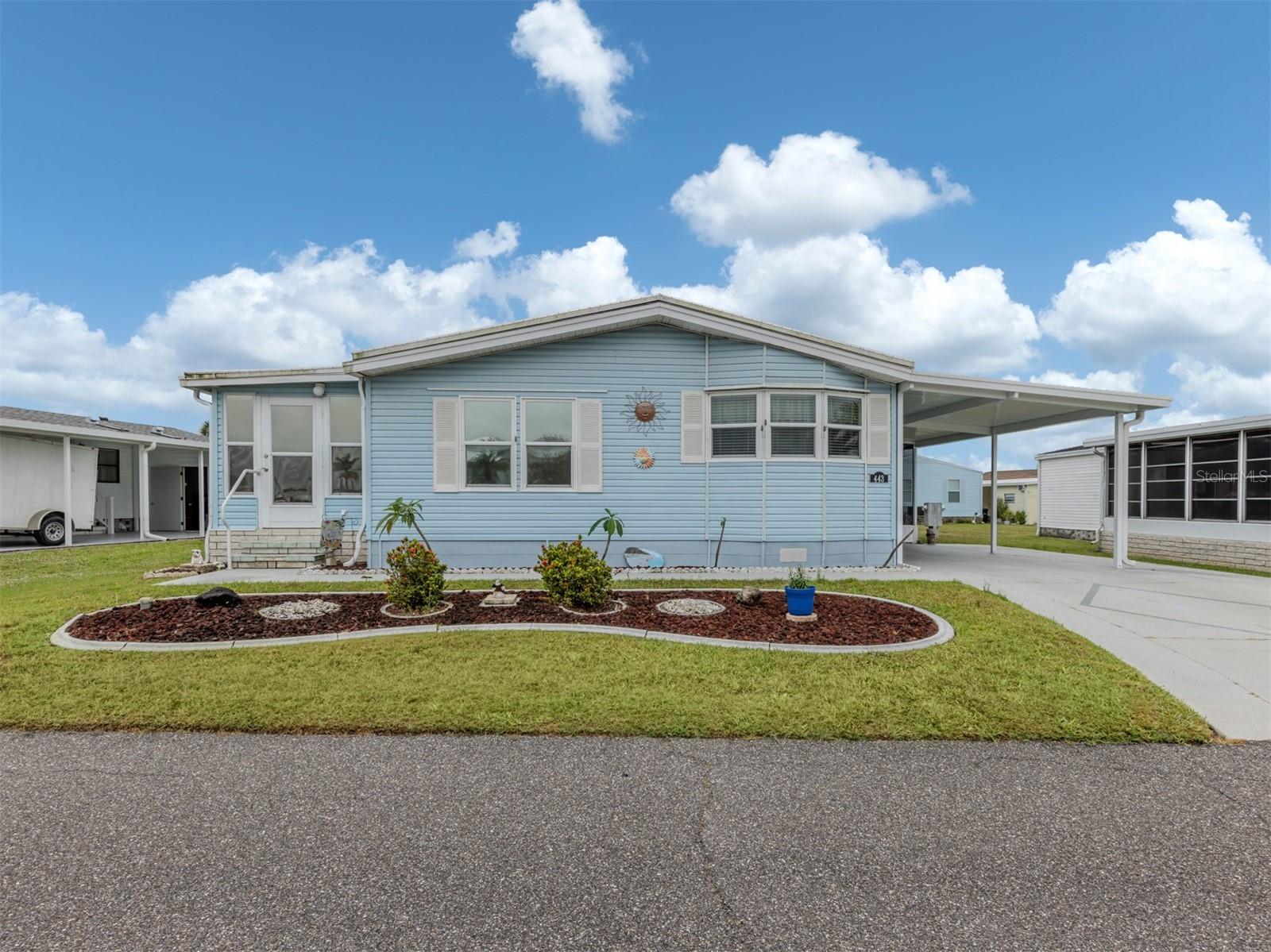 443 LANDSEDGE DRIVE