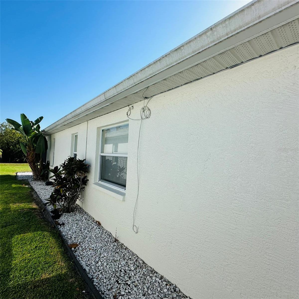 13412 SW PEMBROKE CIRCLE N