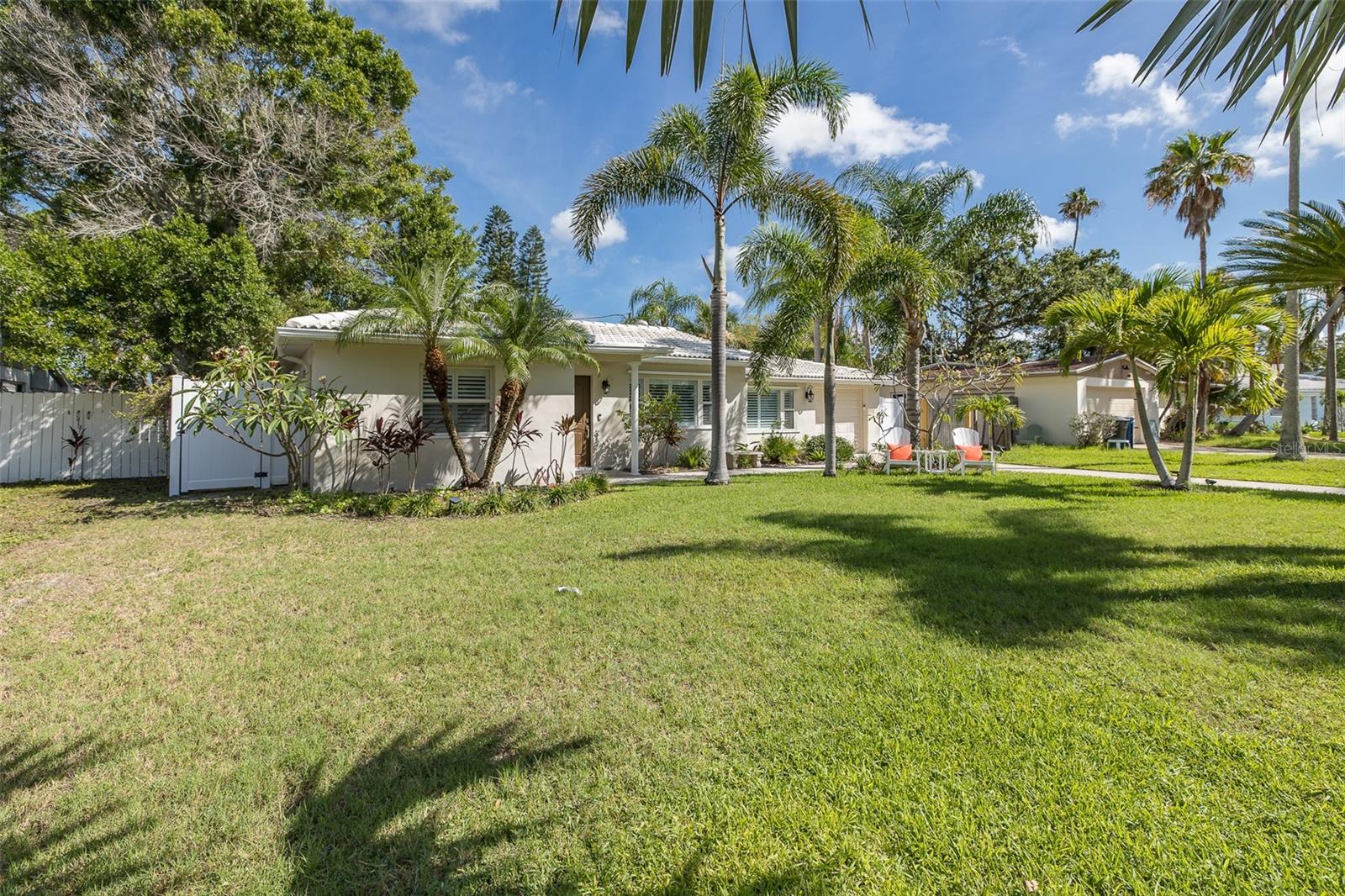 1830 SANTA BARBARA DRIVE