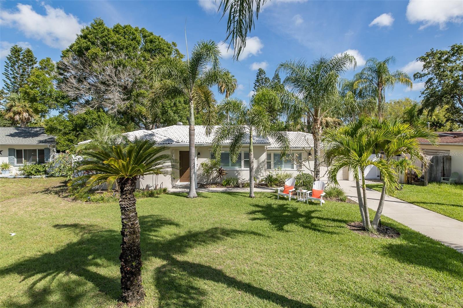 1830 SANTA BARBARA DRIVE
