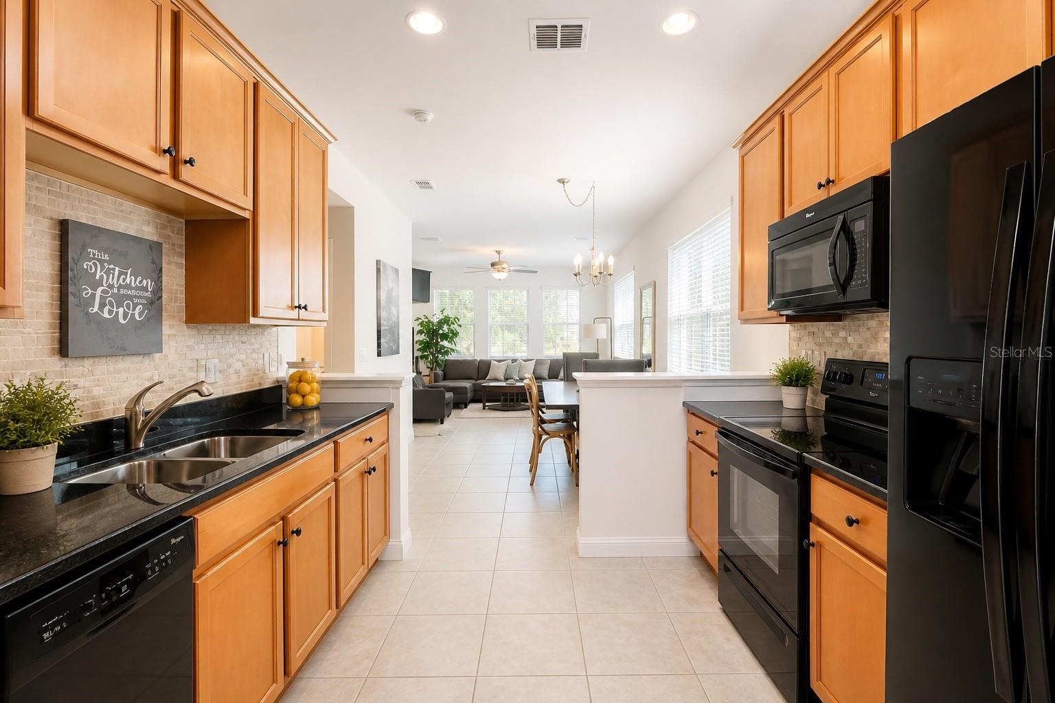 7996 EDGEWOOD FOREST DRIVE