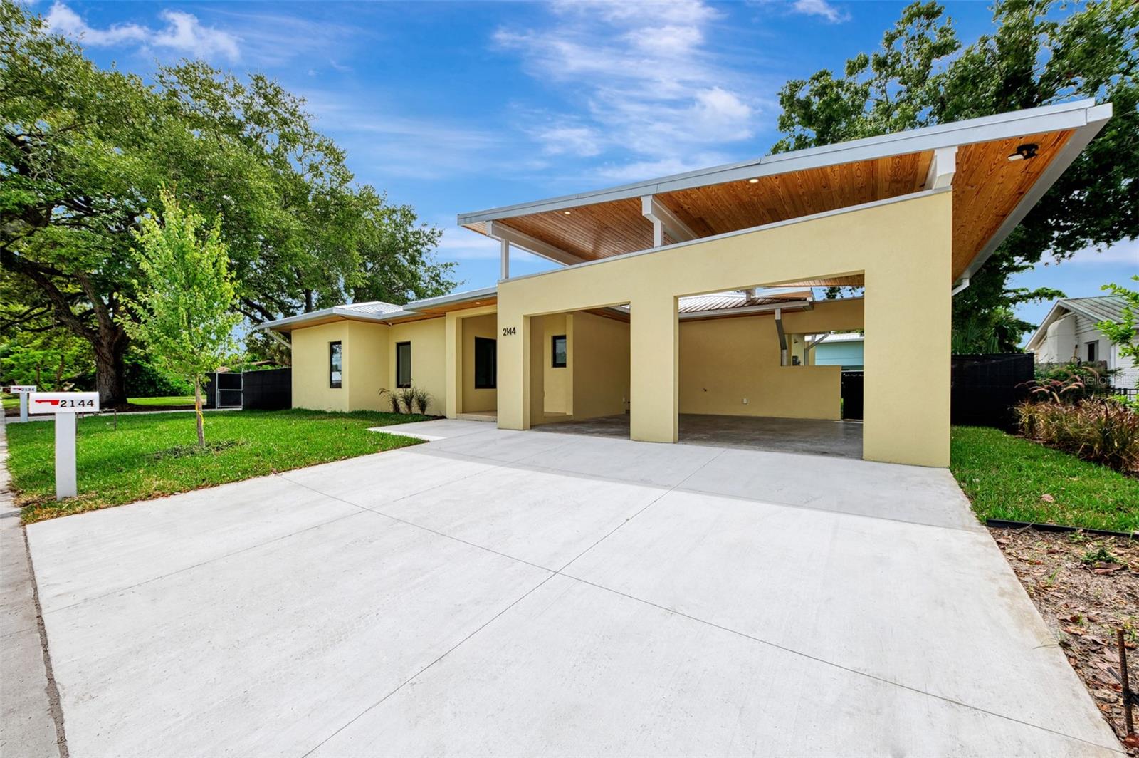 LONG MEADOW - Residential Lease