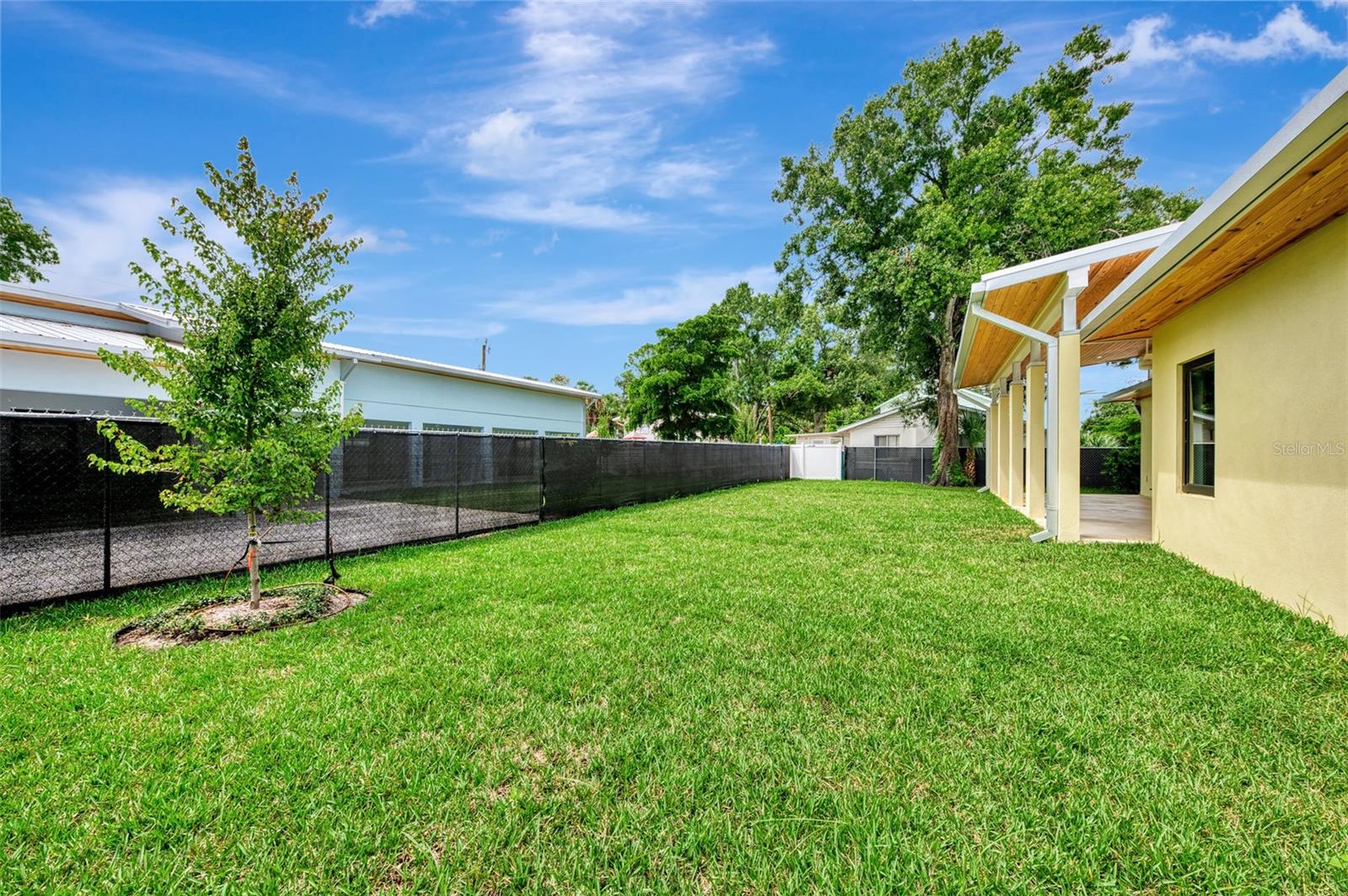 LONG MEADOW - Residential Lease