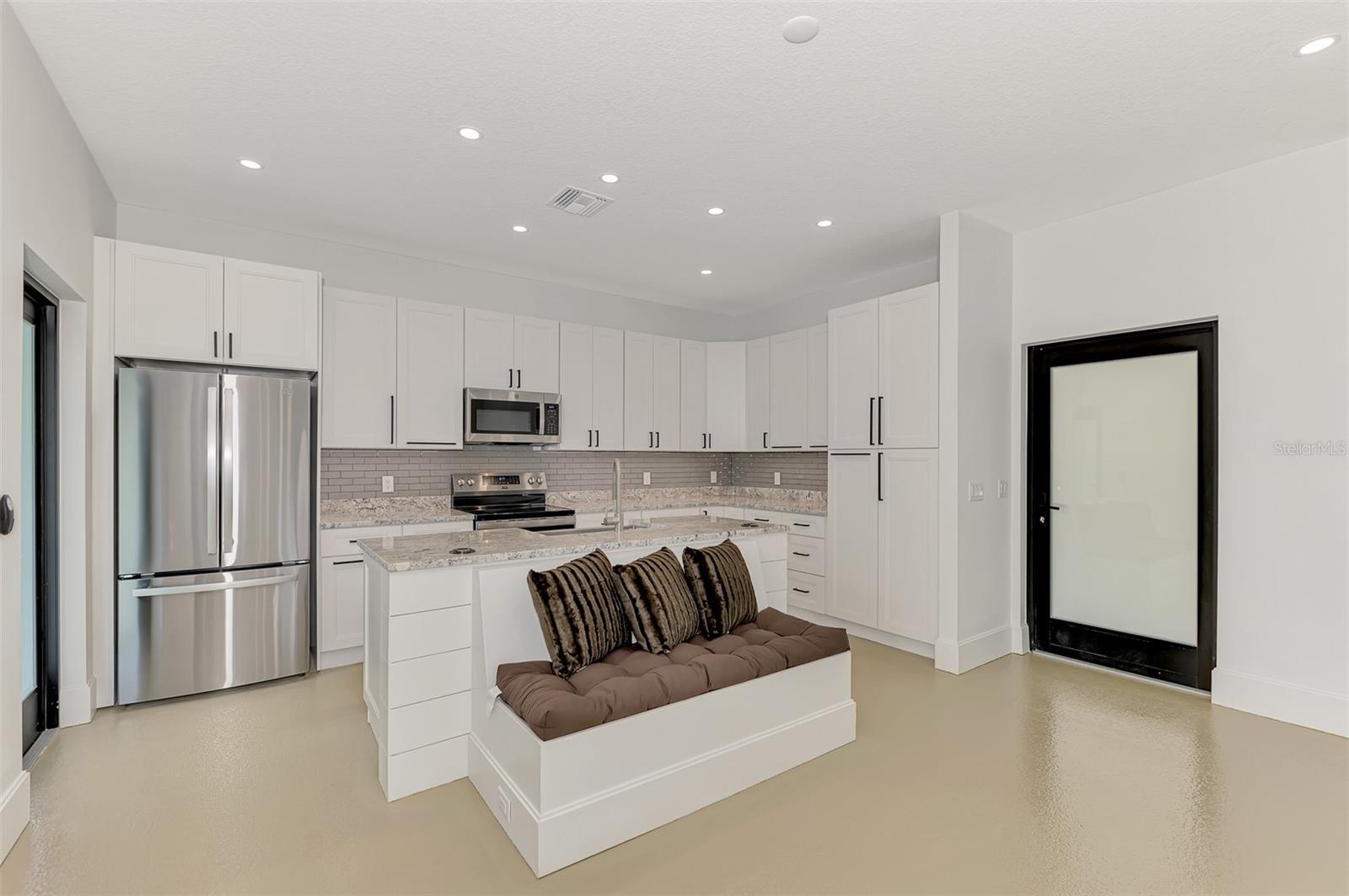 LONG MEADOW - Residential Lease
