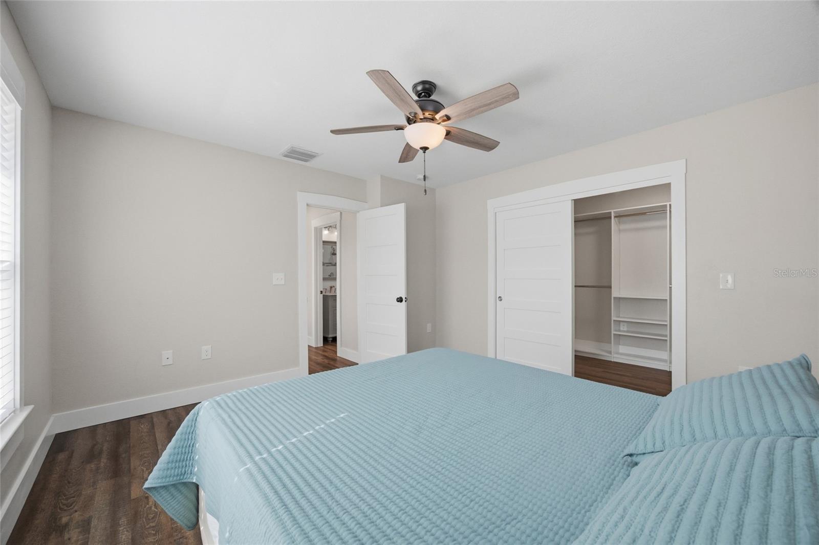 RIVERCREST - Residential