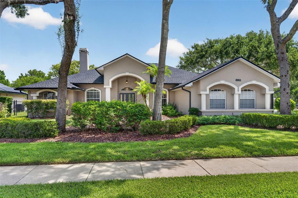 Photo of 4911 Raylene Way, Saint Cloud, FL 34771 (MLS # O6426568)
