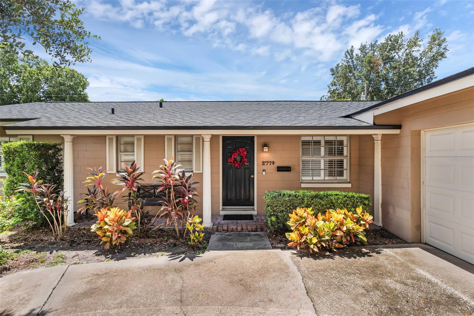 2774 BANCHORY ROAD