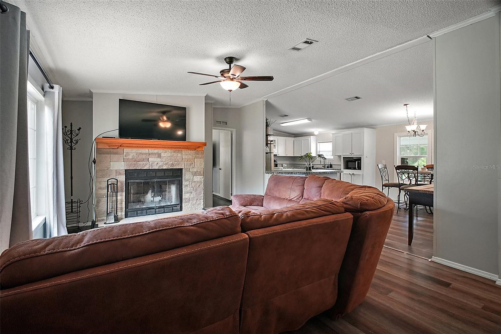 42826 PINEY ACRES