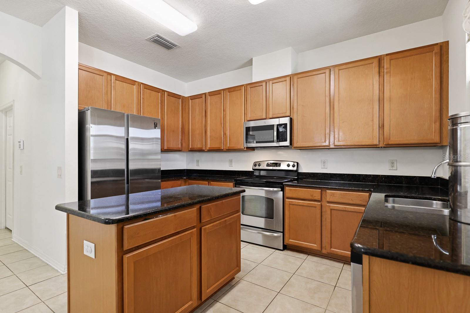 SOUTHERN OAKS GROVE - Residential