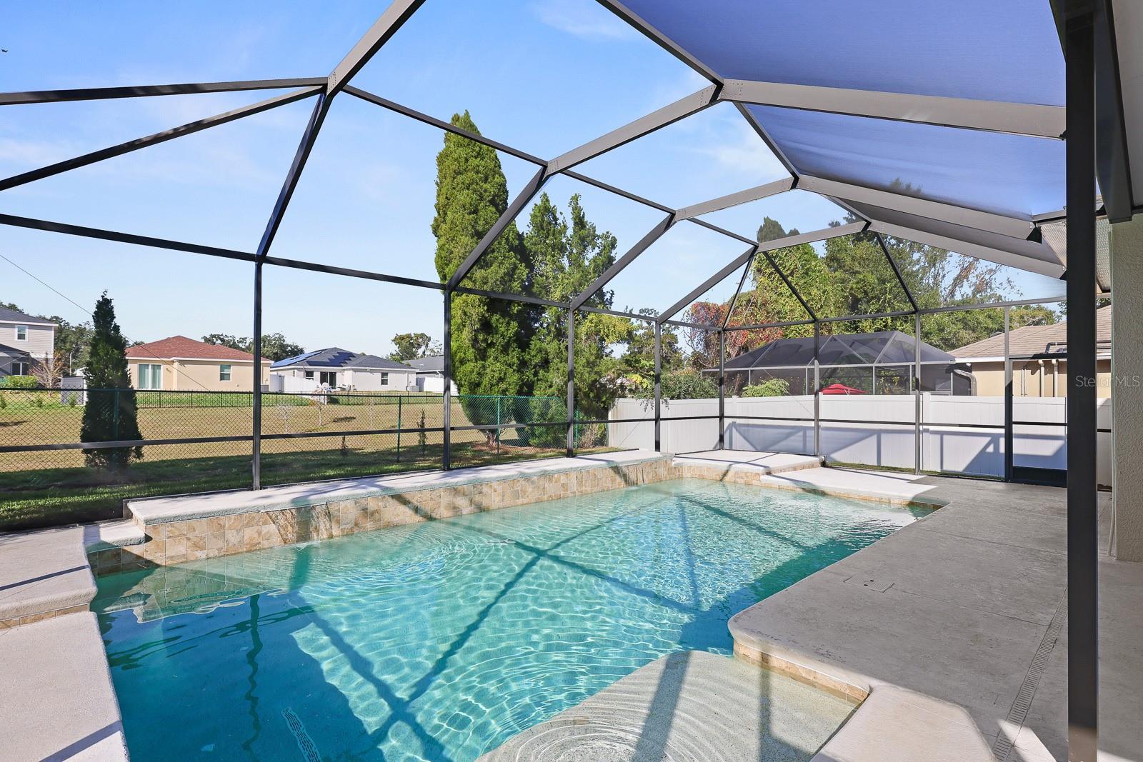 SOUTHERN OAKS GROVE - Residential