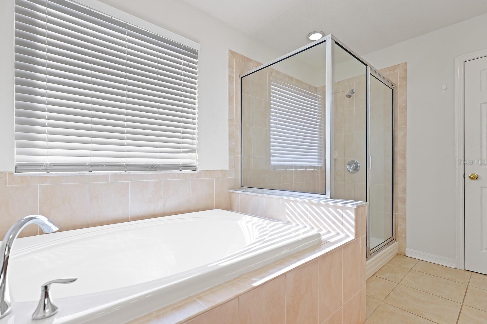 SOUTHERN OAKS GROVE - Residential