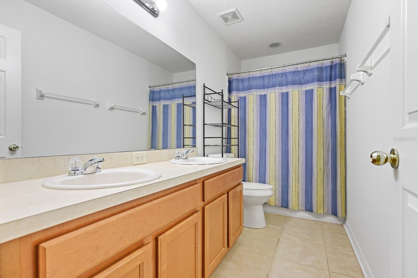 SOUTHERN OAKS GROVE - Residential