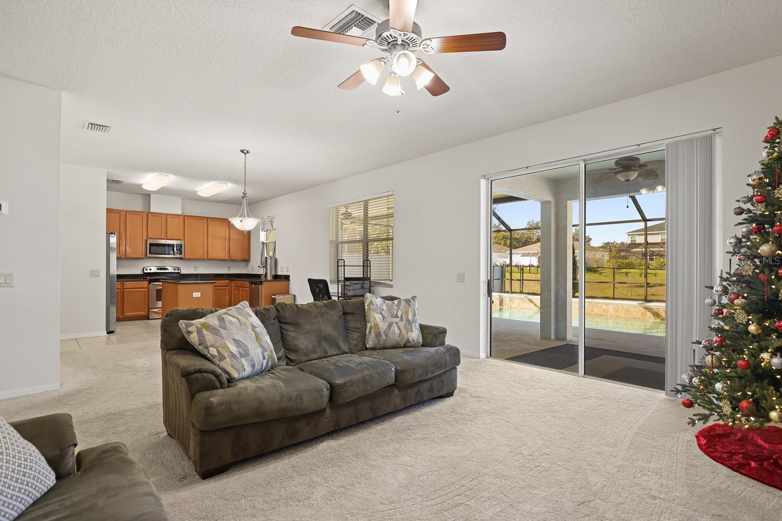 SOUTHERN OAKS GROVE - Residential