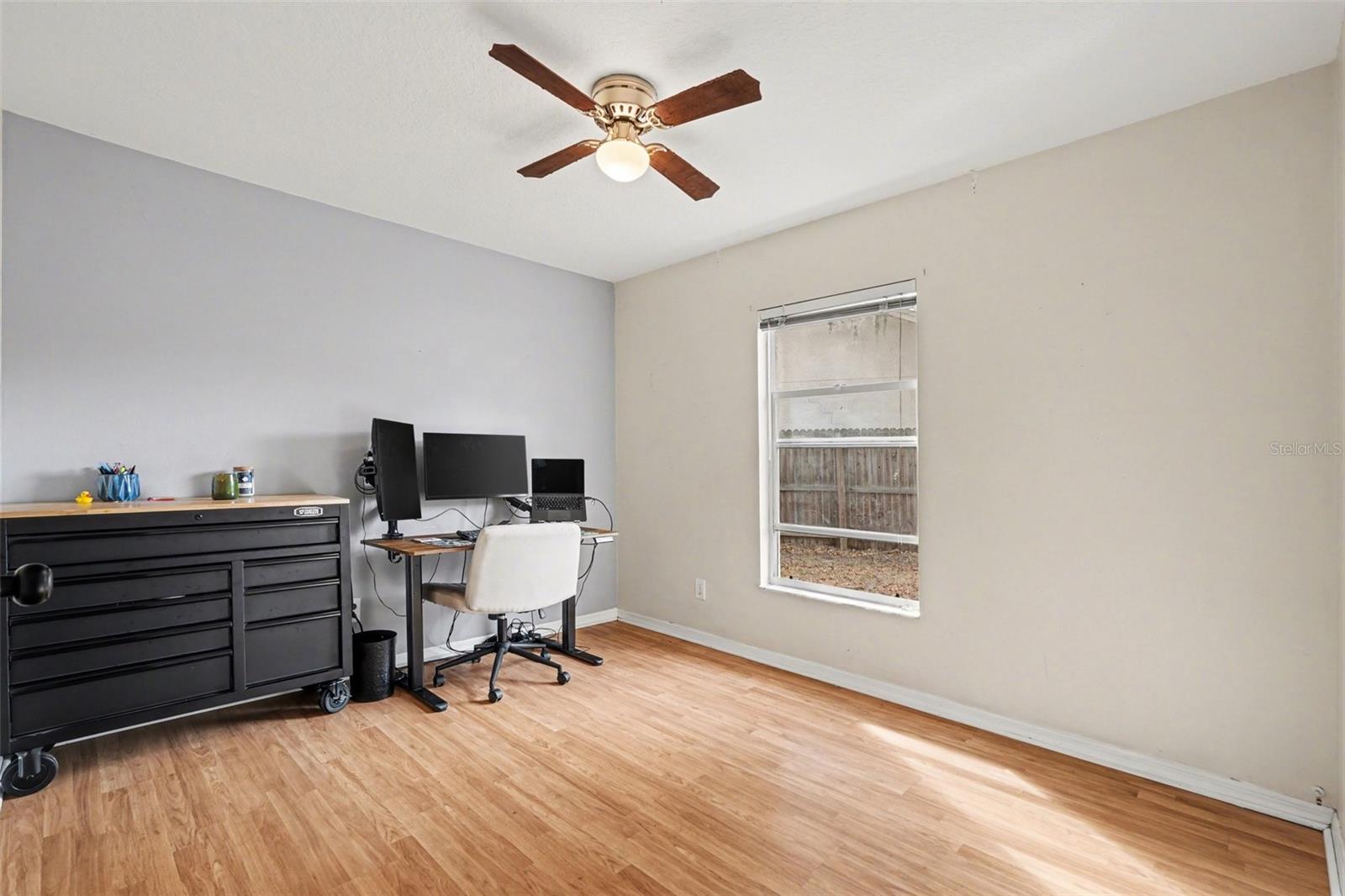 OAKDALE RIVERVIEW ESTATES UN 3 - Residential