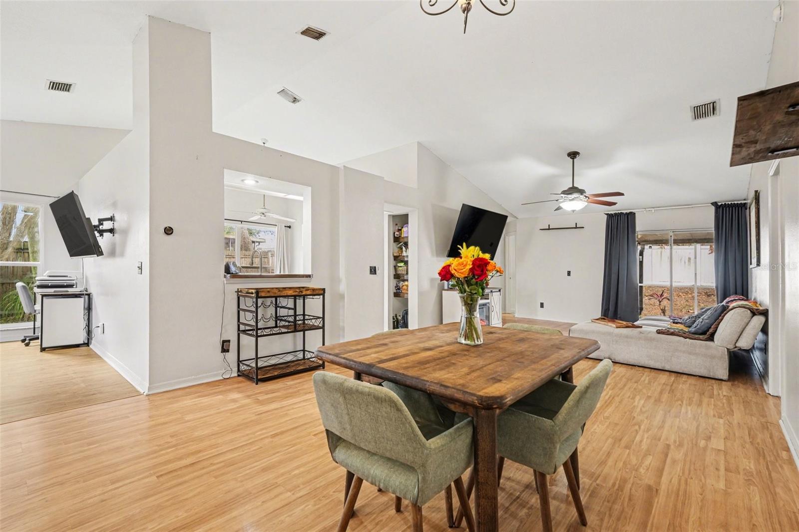 OAKDALE RIVERVIEW ESTATES UN 3 - Residential