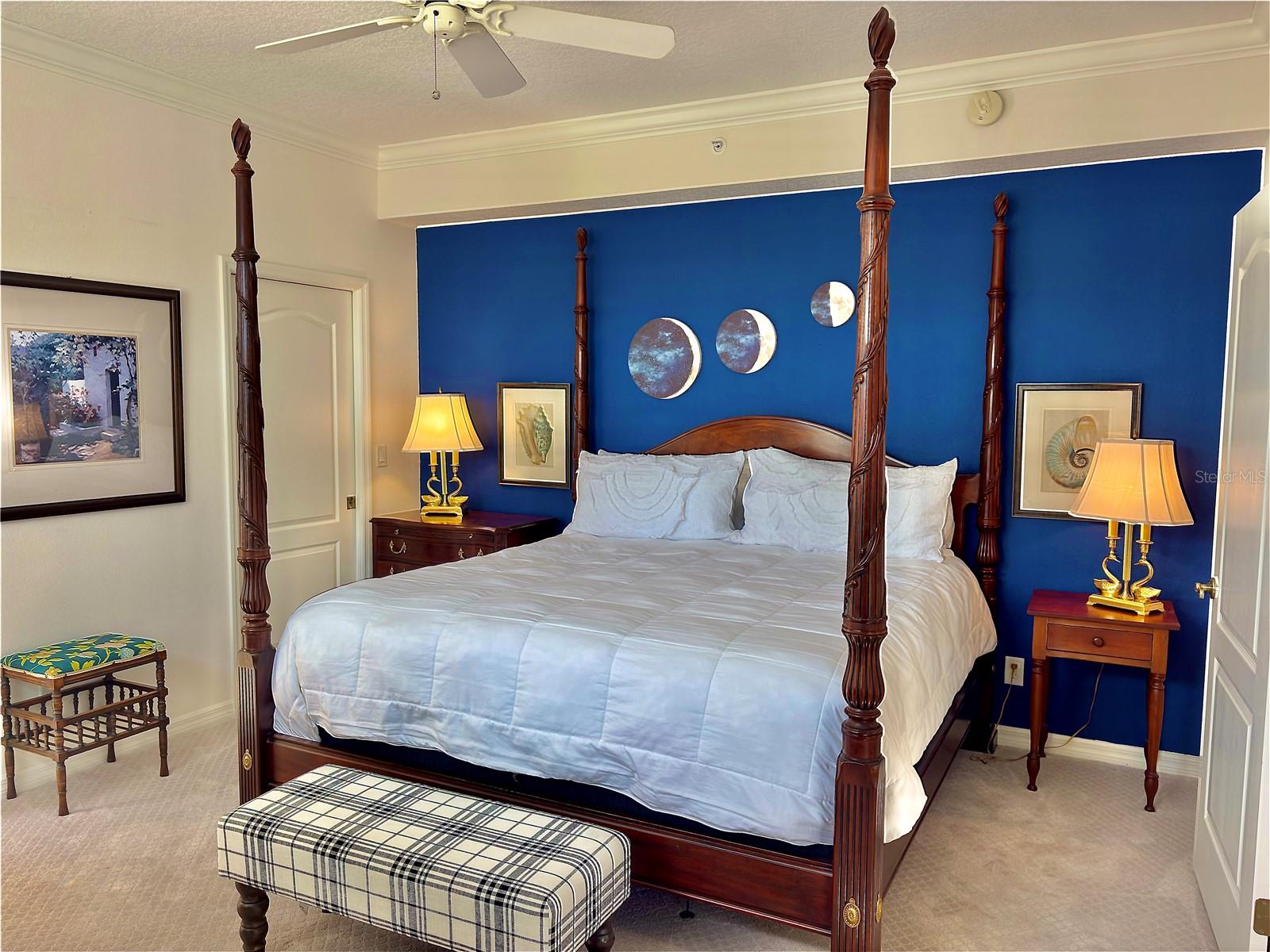 COURTYARDS AT GONDOLA PARK - Residential