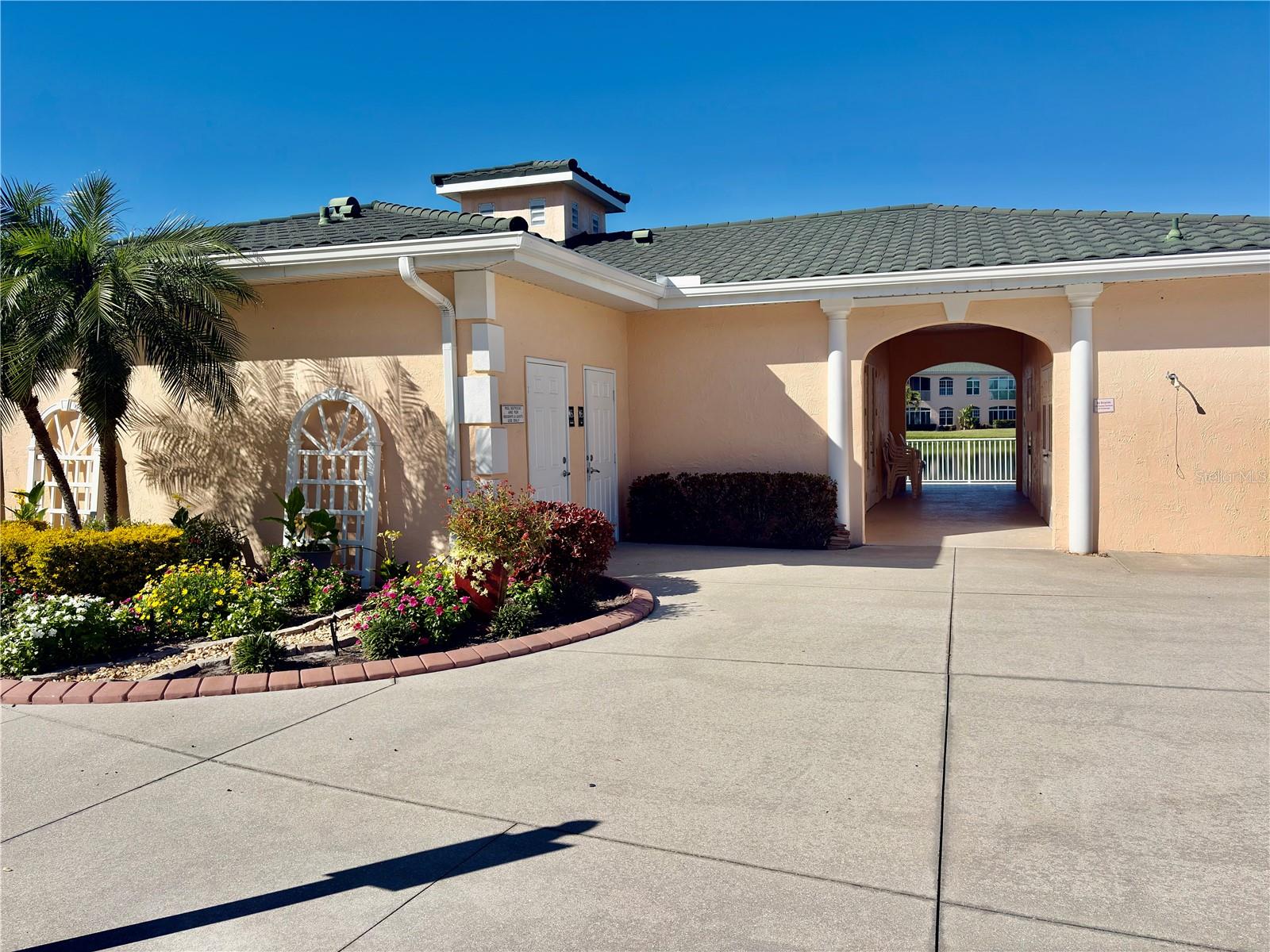 COURTYARDS AT GONDOLA PARK - Residential