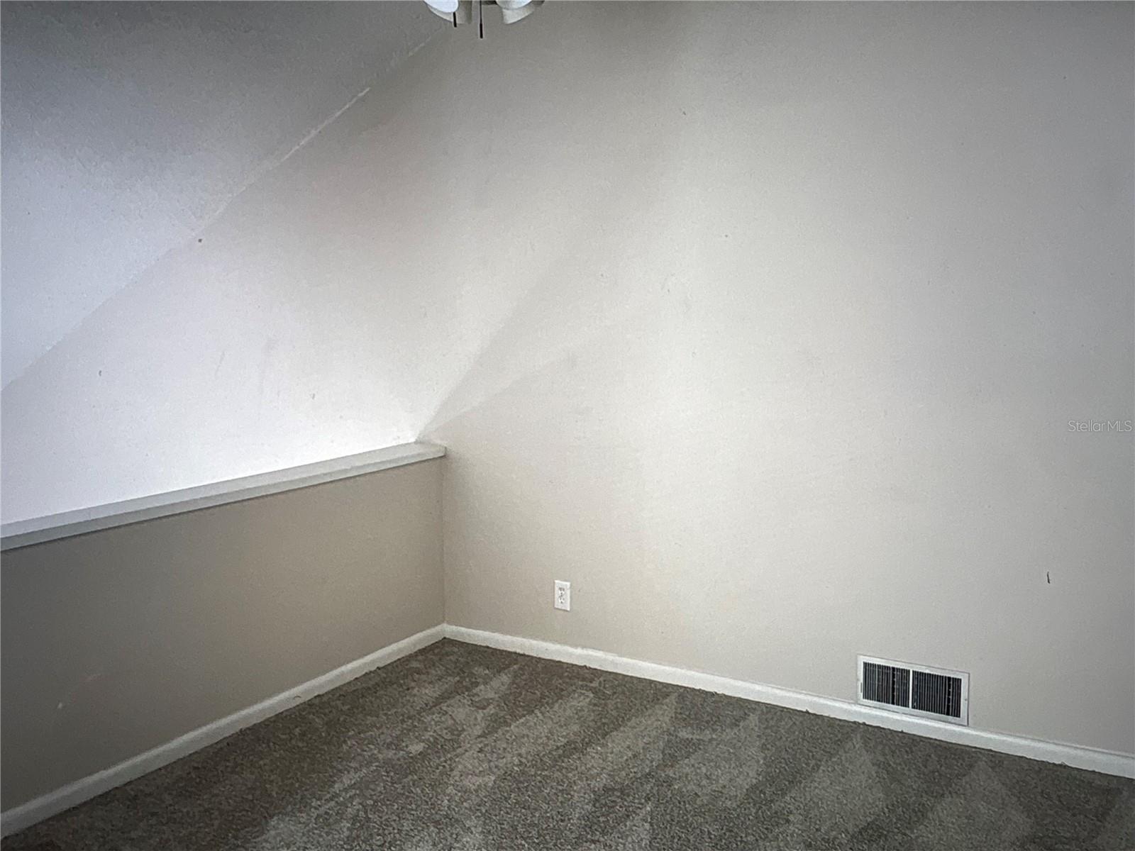 RIVER OAKS CONDOMINIUM I - Residential