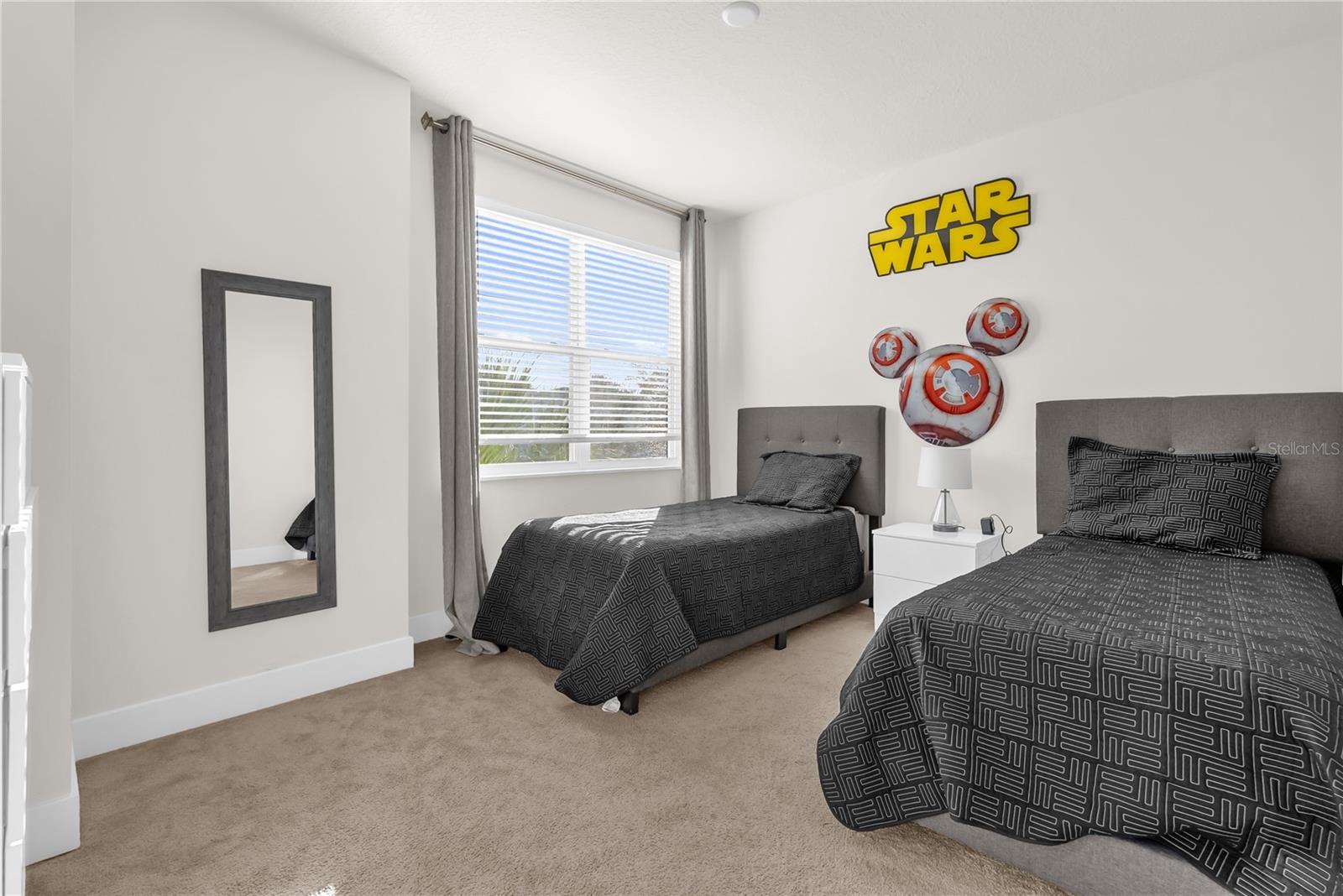 HIDDEN FOREST AT SILVER CREEK - Residential