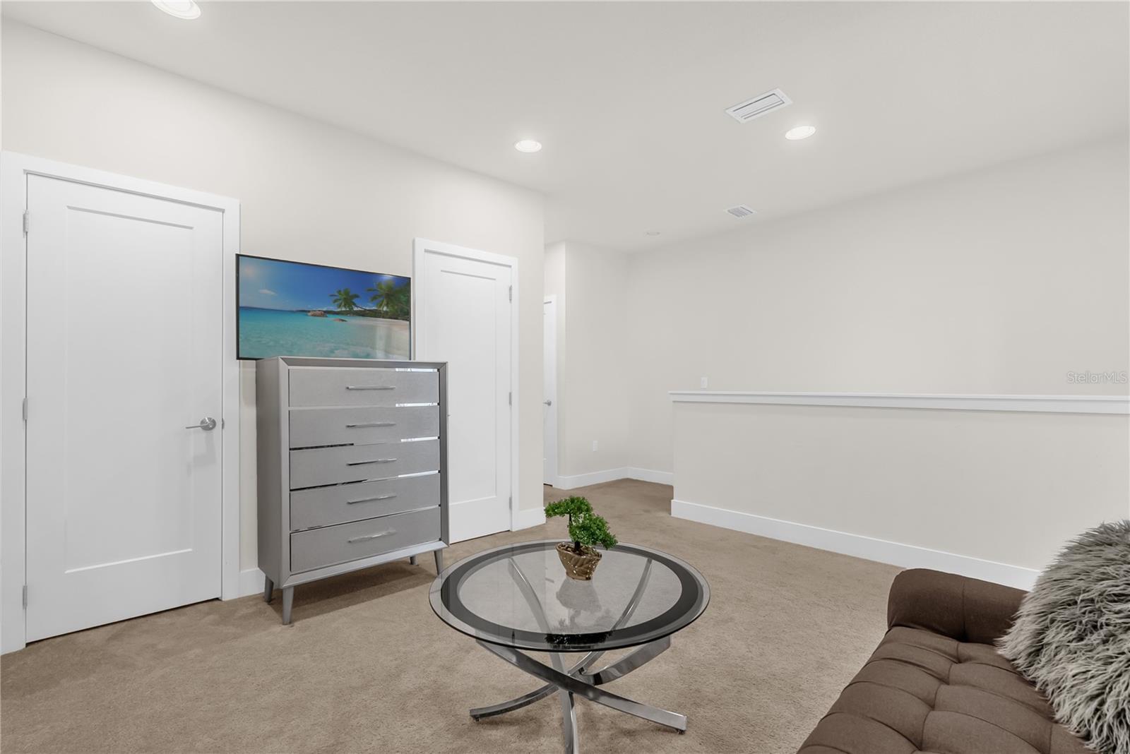 HIDDEN FOREST AT SILVER CREEK - Residential