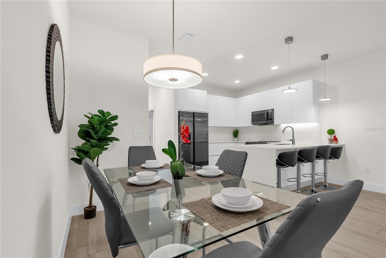 HIDDEN FOREST AT SILVER CREEK - Residential