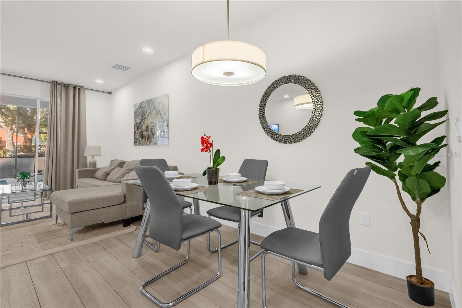 HIDDEN FOREST AT SILVER CREEK - Residential