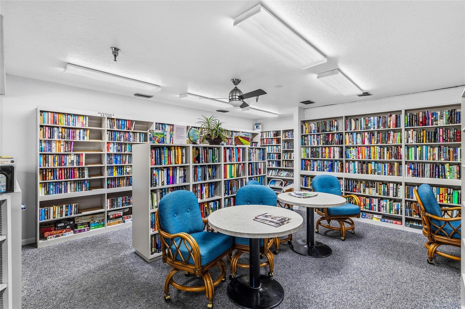 HARBOURSIDE CORAL POINTE - Residential