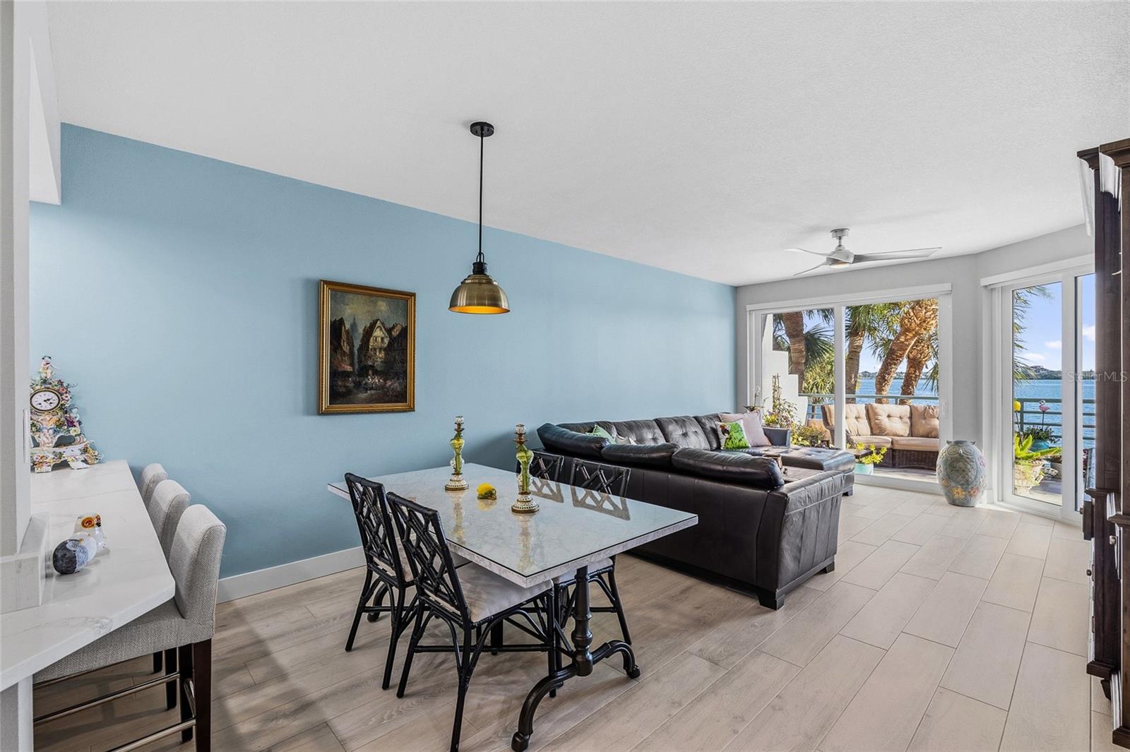 HARBOURSIDE CORAL POINTE - Residential