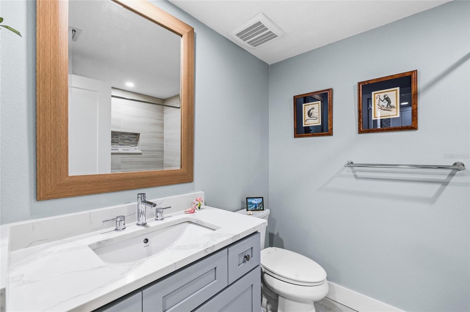 HARBOURSIDE CORAL POINTE - Residential