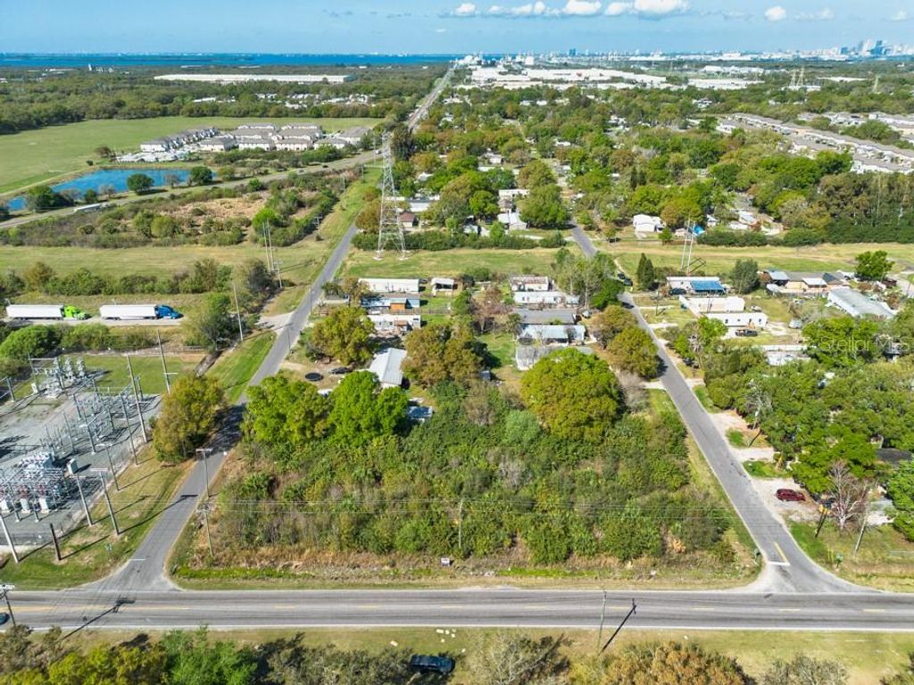 Photo of 7623 S 51st Avenue, Tampa, FL 33619 (MLS # TB8486555)