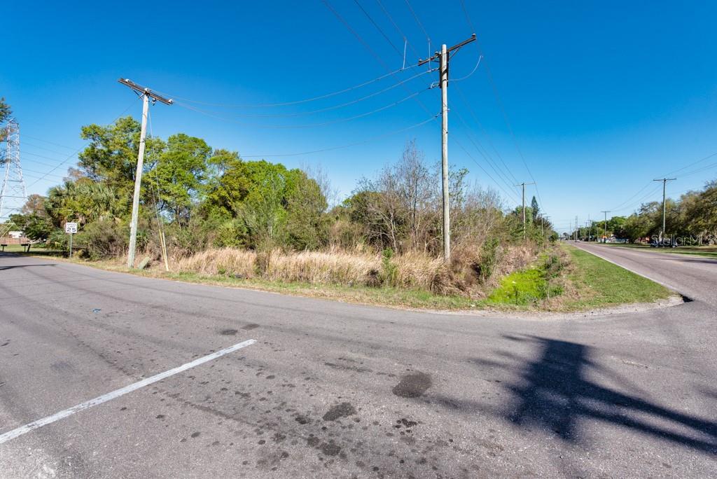 SPEEDWAY PARK UNIT 2 - Land