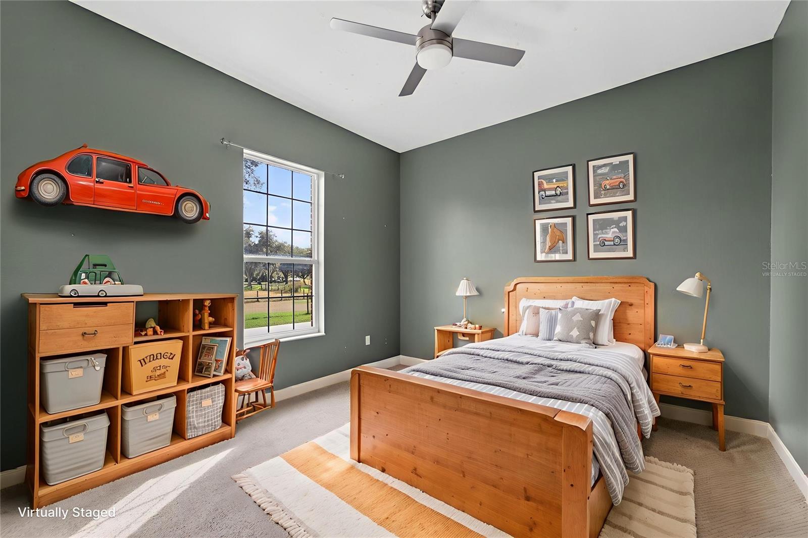 COUNTRY CLASS FARMS - Residential