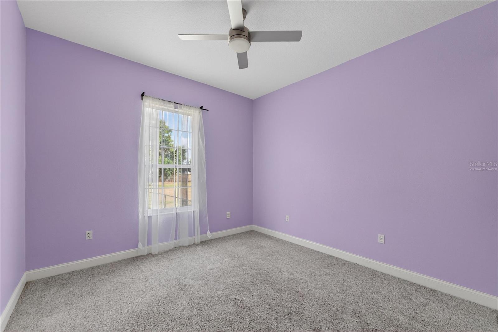 COUNTRY CLASS FARMS - Residential